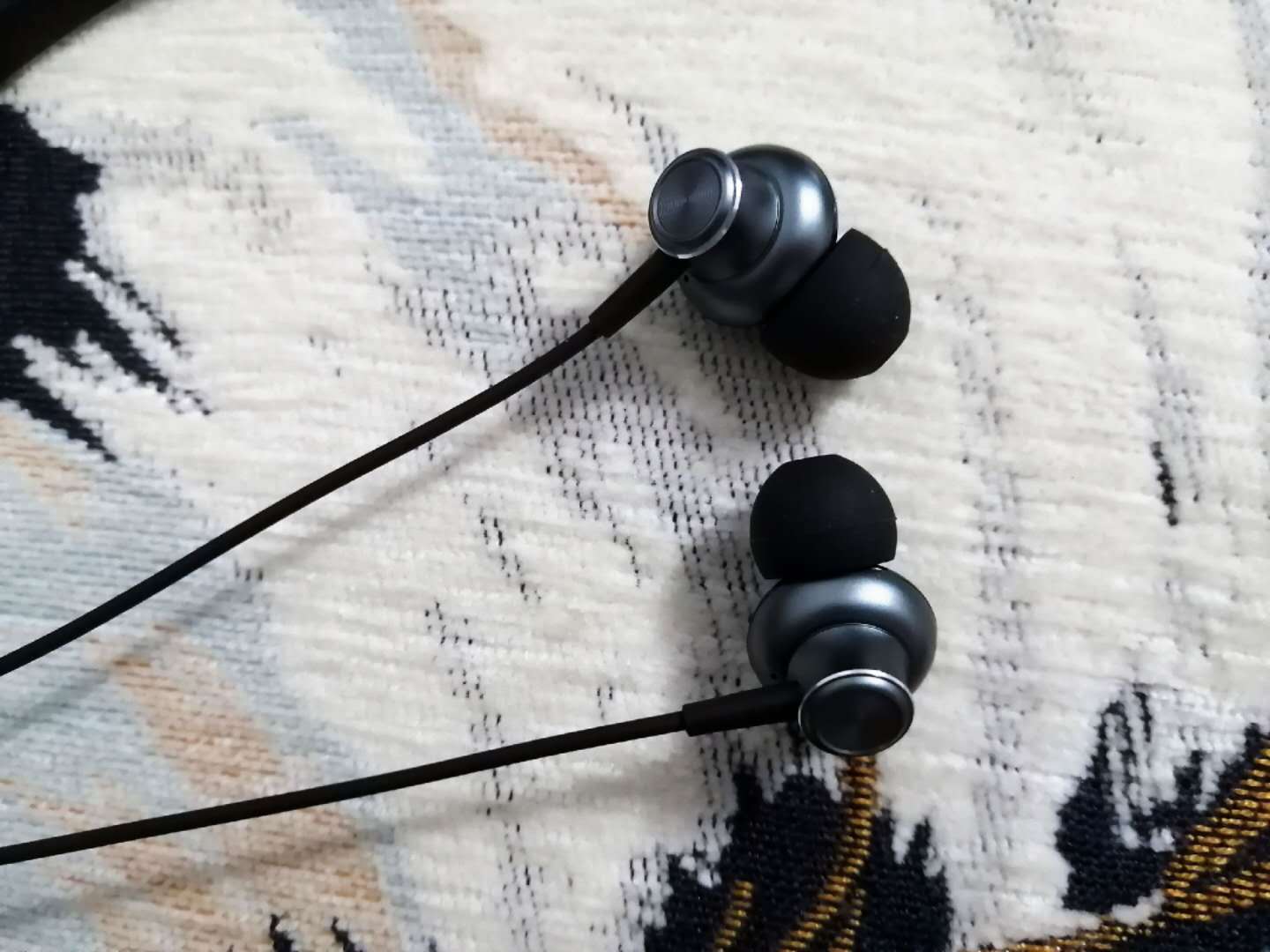 华为|运动健身的好伙伴！XISEM挂脖式蓝牙耳机使用体验