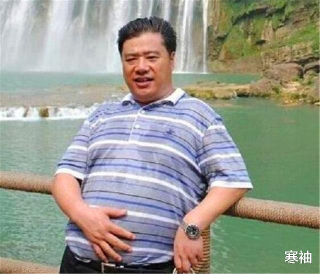 精神病院|当亲情碰上利益！温州老板被父母送精神病院，姐弟偷偷转移股权！