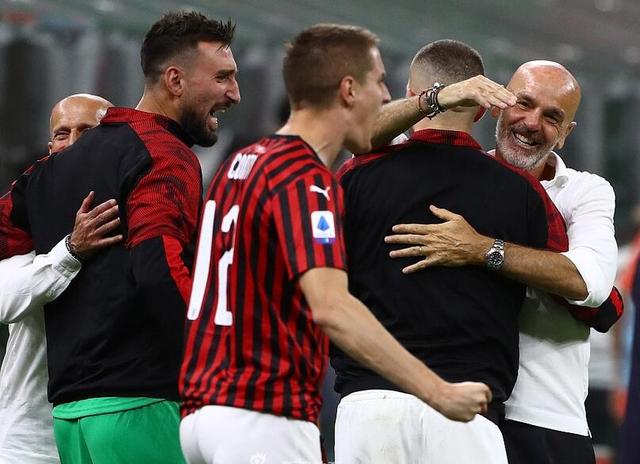 欧冠|4-2！3-0！欧冠7冠王踢疯了5场4胜轰15球，改写31年历史