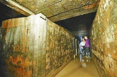 「考古」刚进入甬道就香气扑鼻,考古队疯挖大半年,结果却气得咬牙切齿