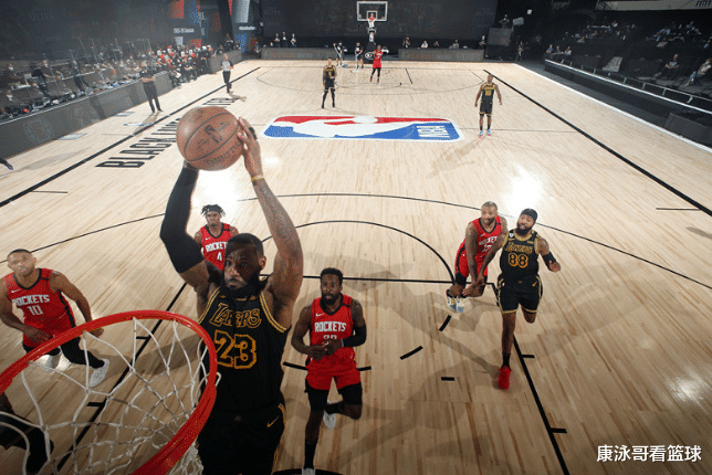 火箭队|62-24!52-26!火箭大交易还是成了伏笔,德安东尼饮鸩止渴下课吧