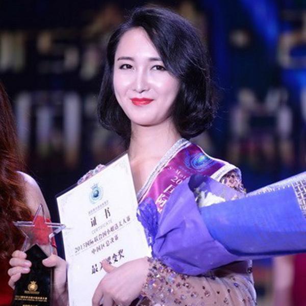 趣观历史|19岁因“背母上学”走红,为做女孩选择变性,刘婷现状如何?