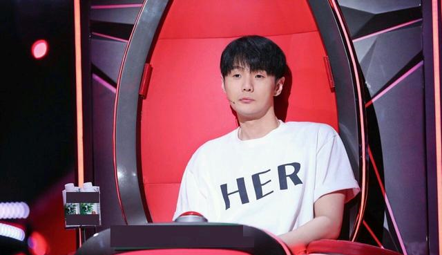李宇春|《中国好声音》抢学员，李健、谢霆锋沦为陪衬，李宇春战队最强