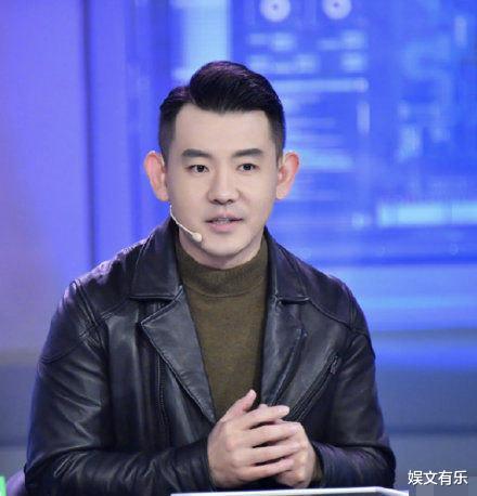 李响|恭喜!又一男星官宣当爸喜讯,晒全家福牵手照超激动,宝宝的名字太新奇