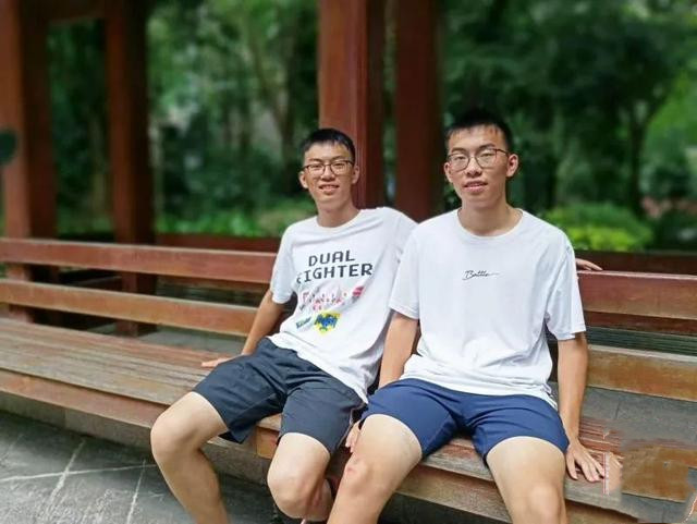 清华大学|双胞胎高考同为687分，都上清华，网友：尔康，紫薇在清华等你