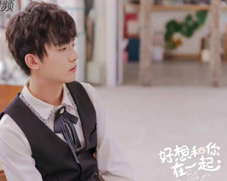 李明德|又一高糖神剧来了，三对CP高甜输出，堪称教科书级别的爱情