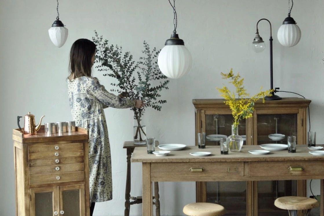 「」日本博主的“极简”家居风靡ins，满屋原木风，简朴中带着高雅