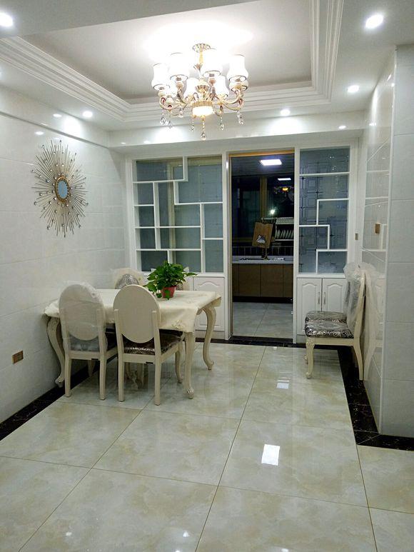 一个人辛苦了大半年终于装好了，定好下月搬家，140平花17万