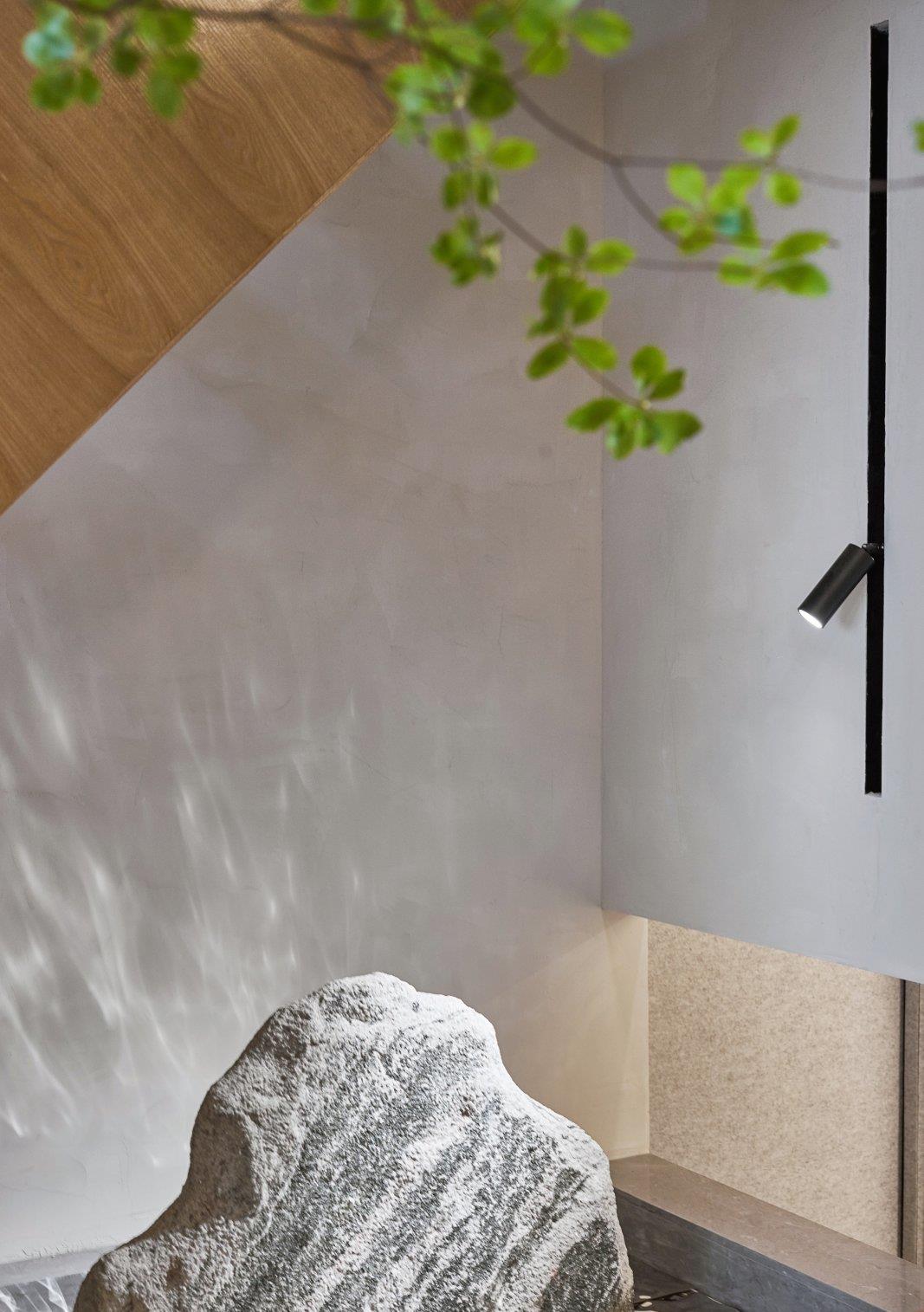 「」90后小哥,租了一套破房子,晒出改造后的效果,太美了