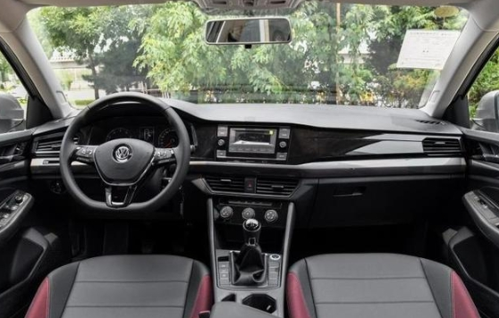 减档时怎么抬离合才会不顿挫?