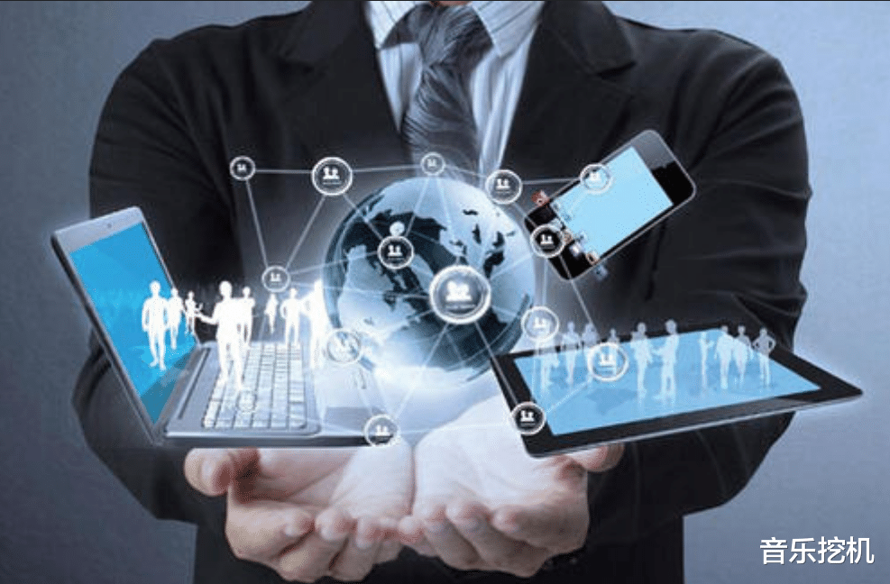 『微信』华为再次出手！这次盯上了“微信”业务？上10亿用户措手不及！