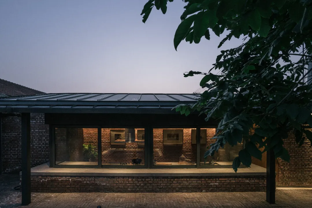 莫兰迪|亢院 | 一方小院，两颗核桃树，在学霸设计师的院子里，来一场亢奋的狂欢