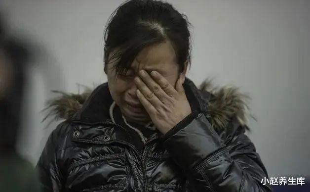 『尿毒症』11岁男孩查出尿毒症，透析疼哭，提醒：这种小吃实在太坑人