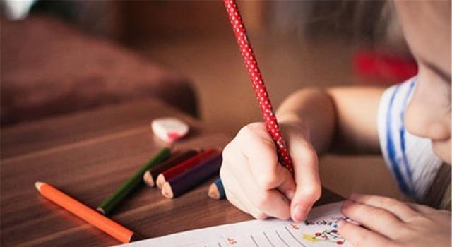 「数学」“我儿子哪里错了？”3600÷9=400被判错，家长质疑老师反被打脸