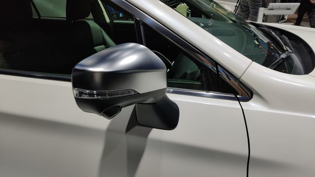 斯巴鲁力狮|仅18.48万,纯进口,标配2.5L+全时四驱,懂它的不看雅阁