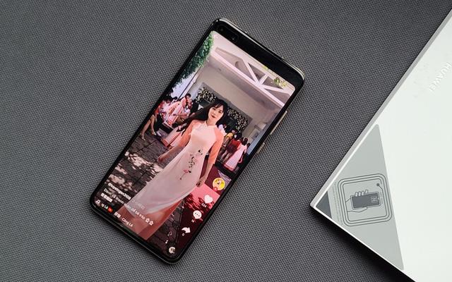 wi-fi|HUAWEI WiFi AX3体验：迎接高速世界，和龟速网络说再见！