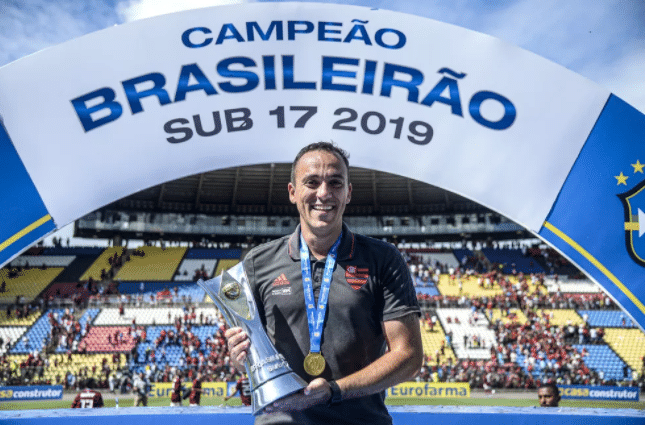 广州恒大|恒大连签4人,卡纳瓦罗誓将青春风暴刮到底