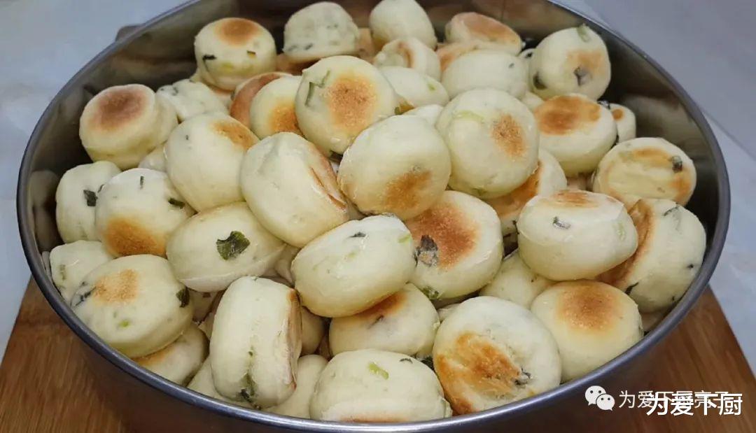 [土豆]土豆别再炒着吃了，锅里烙一烙，比馒头饼干好吃，学会都能开店了