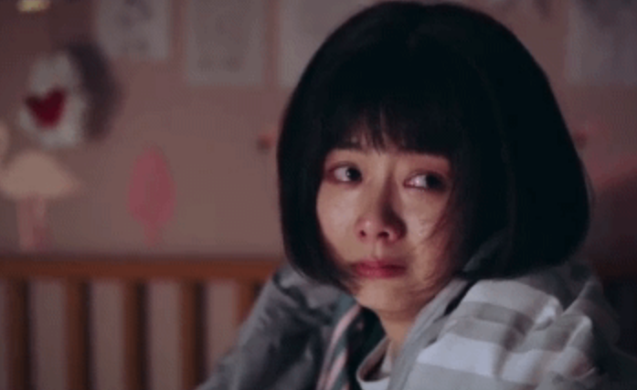 谭松韵|谭松韵妈妈事件，圈内仅一位艺人为其发声，看到是熟悉的她泪奔了