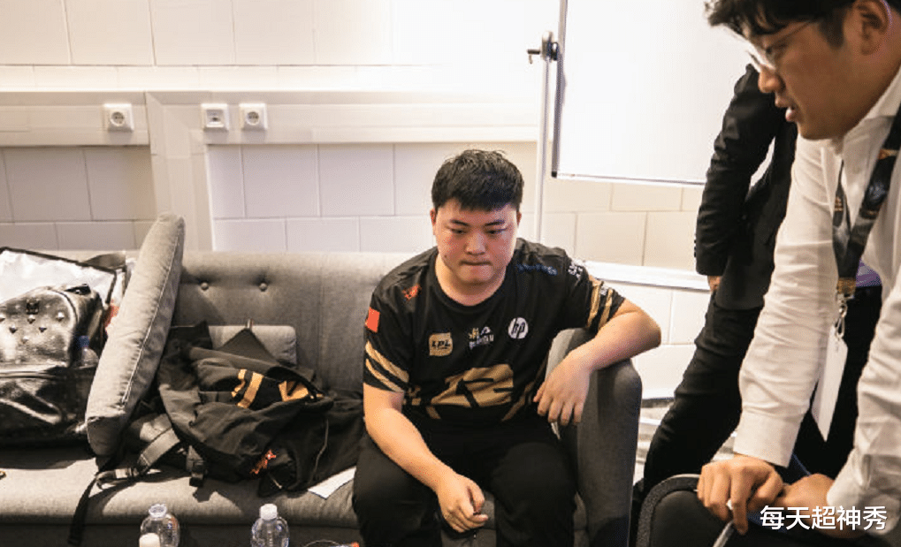 Uzi|Uzi尚未复出，又一位金牌辅助告别赛场，理由与EDG厂长一致