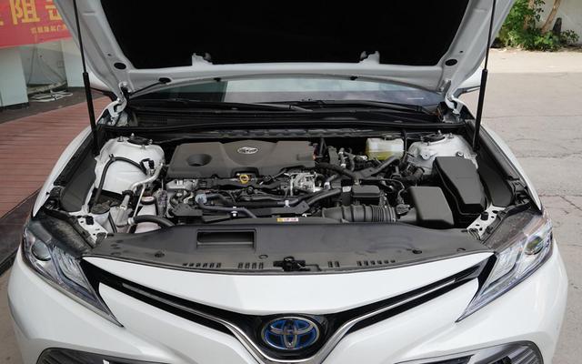 本田雅阁@预算只有20万，懂车的都绕不开这3款B级车，第一款4月卖近1.9万辆