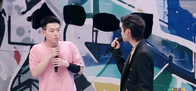 『说唱听我的』《说唱听我的》低调开播，流量明星撑起节目半壁江山，观众却怒了