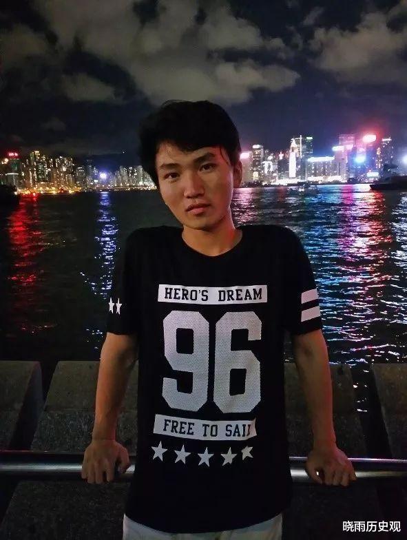 清华大学|寒门贵子杨堋：拿到清华录取通知书，他哭着说：父亲日挑二百担沙