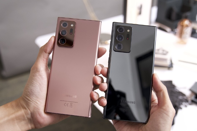 三星note20发布,塑料后壳加持,网友:华为p40对不起