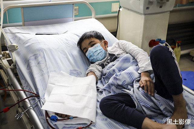 黄河@广东一9岁男童患重症求妈妈放手，哭诉：我不想治了，您还有哥哥