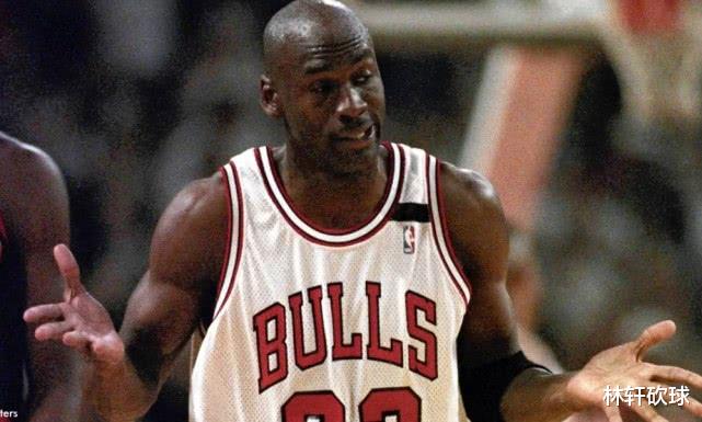 「公牛队」历史上唯一一支上个赛季还是总冠军，下个赛季就争状元签的球队