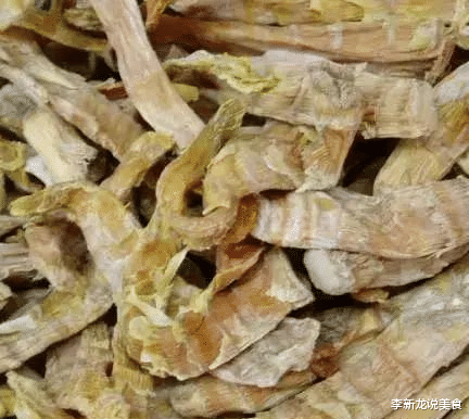 #笋干#老妈千里之外给我寄家乡特产，老公不认识嫌弃，婆婆怒怼：不识货