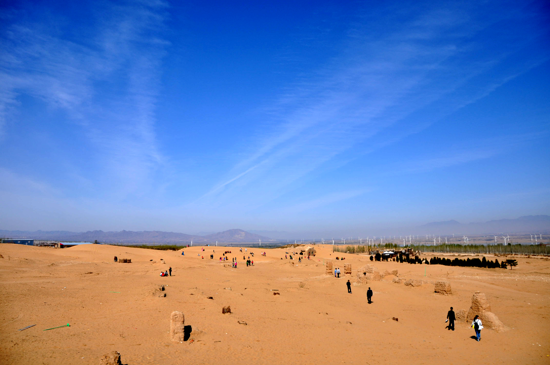 中国最丢人的沙漠?被治理到只剩200亩,还成旅游胜地