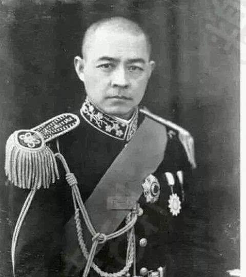 日军▲张自忠尖刀队,夜袭南京大屠杀最狂的13师团,砍下1000个日军头颅