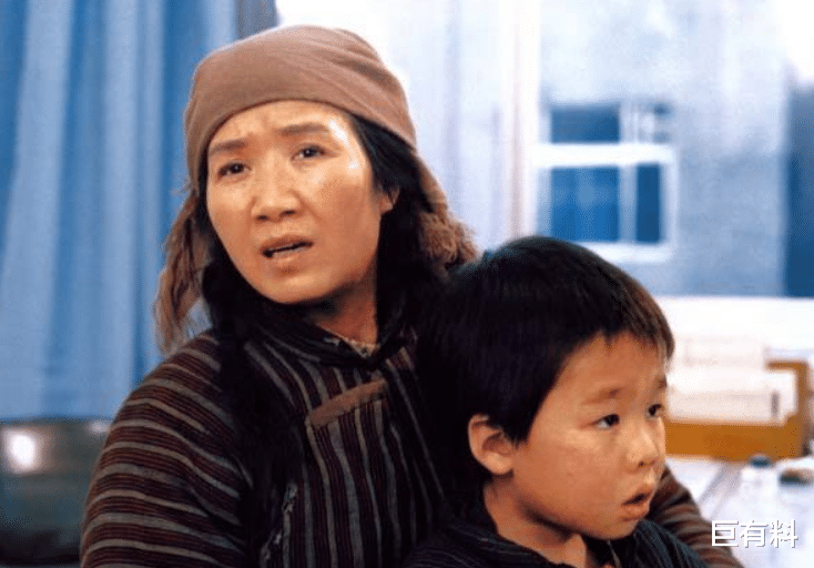#阿娇#她是出道多年老戏骨，堪称“母亲专业户”，但是却一辈子没当过妈