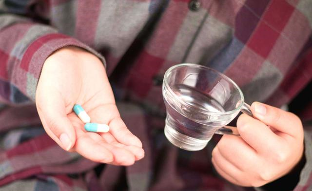 睡眠@4个坏习惯正在悄悄毁掉你的肠道，若不想患上癌症，赶紧改掉