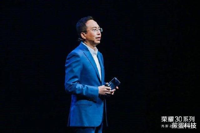 「5G」5G是徒增功耗？荣耀赵明：现在70%以上的人仍在购买4G手机