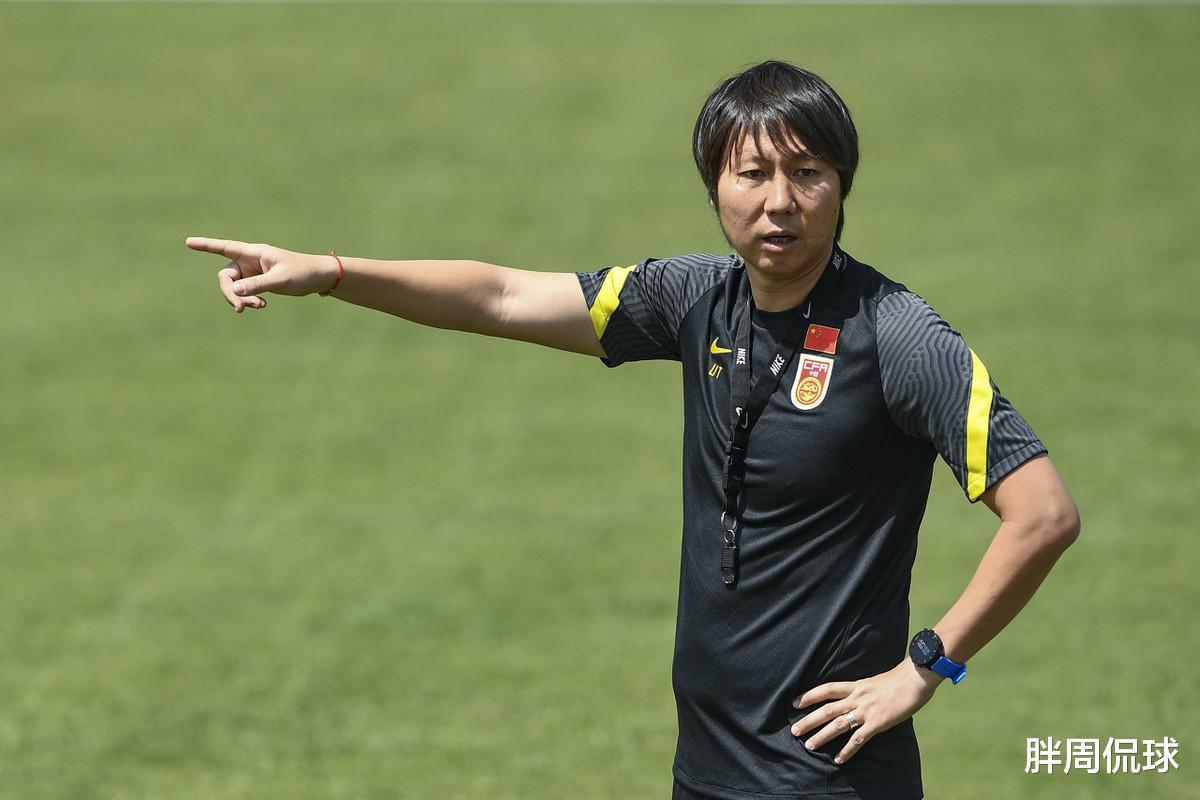 上海上港|亚足联正式出手,国足冲击2022世界杯希望大增,李铁运气太好了