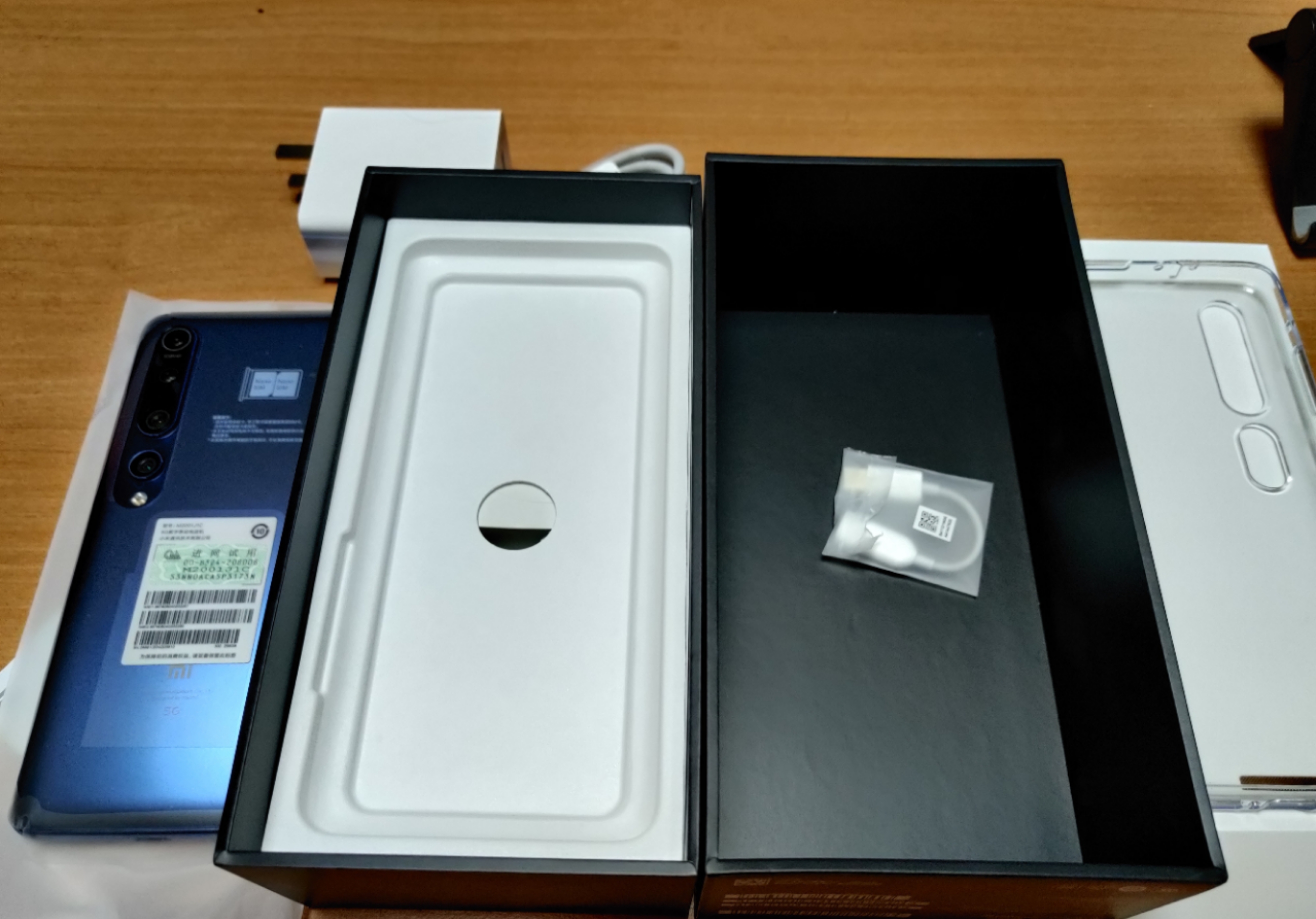 小米10 超高清开箱 首发到手里出现bug