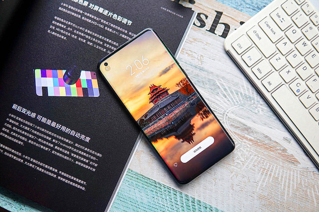 小米科技|宁愿等iPhone新机开售也不选小米10至尊版?听听内行人怎么说