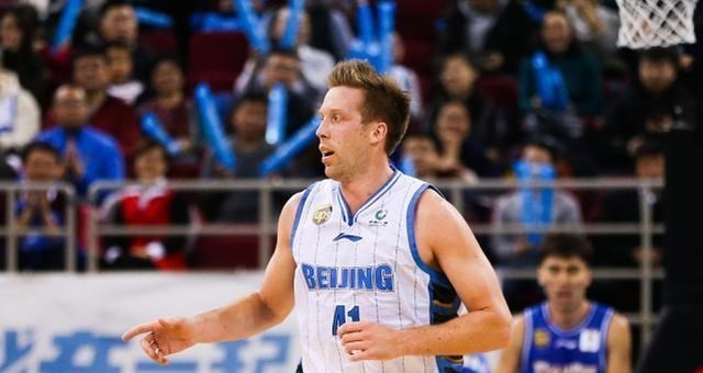 上海男篮|央视直播！北京首钢挑战土豪球队上海男篮，超级外援确定复出