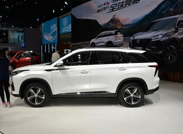 SUV|长安SUV终于逆袭，颜值完胜H6，落地10万，2.0T+双屏内饰，真帅气