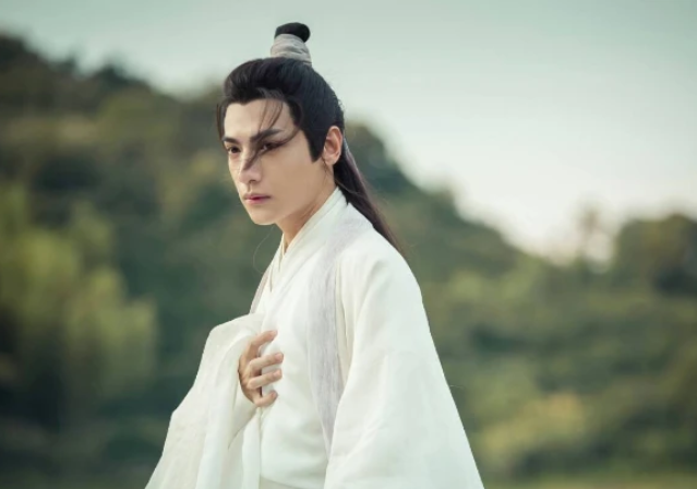 『罗云熙』《月上重火》口碑两极分化,三漏洞盖不住男主这一亮点,这剧会火