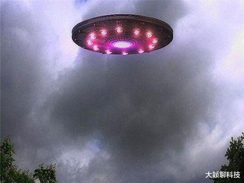 外星人|巴西发生严重坠毁事件，关于UFO的帖子已被删除，真是外星人？