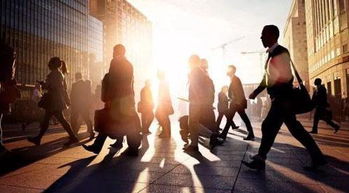 “房价太贵我要回家！” 近7成外出人员返乡置业，80后最热切