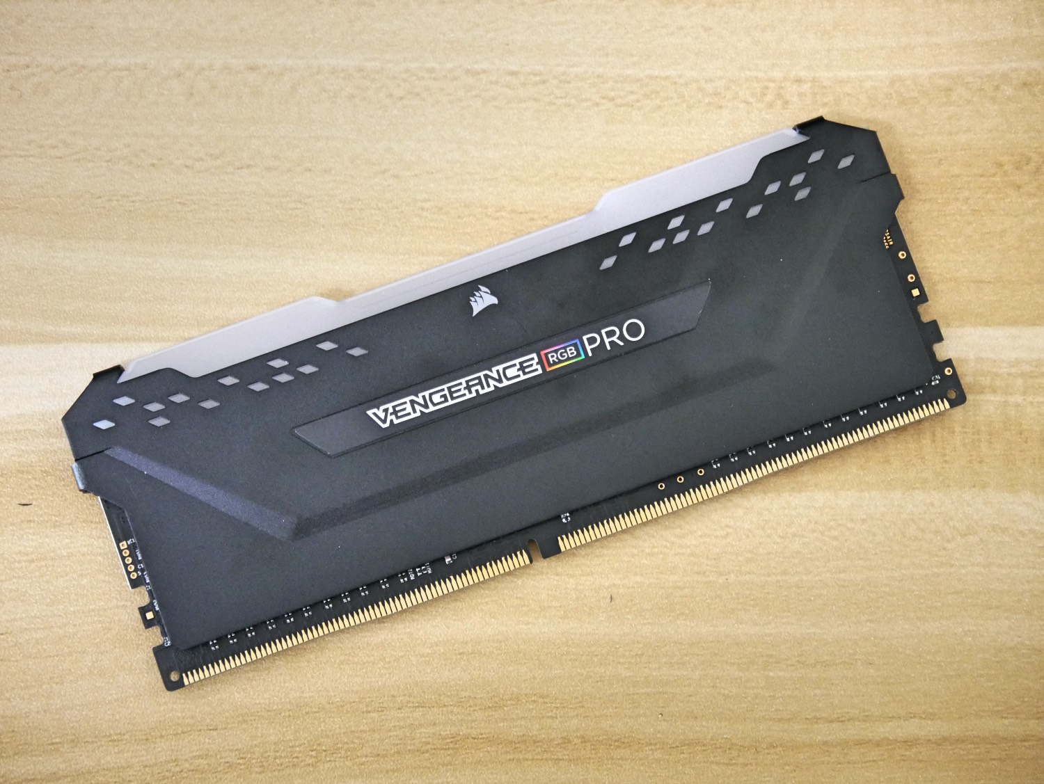 机箱|突如其来的装机——2K 预算如何装一台 3500X