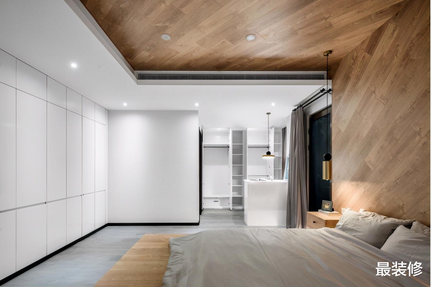 大户型|5层409平超大户型，白色为主的温雅美居，三层休闲区最为出彩