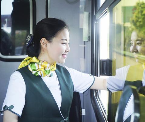 「抖音」2020年最悲催的三个职业和最热门的三个职业分别是什么？