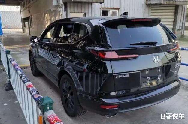 SUV:号称\人气王SUV\!上市三月销量竟翻6倍,实力吊打同级成销冠!