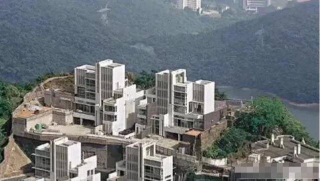 『』参观周星驰在香港的豪宅，霸气别墅设计，有种独霸一方的感觉