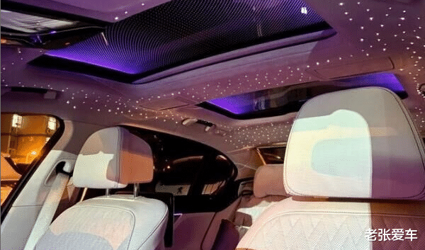 宝马7系|30岁开它有面子，车长5米2，如今连跌了14.17万，比奔驰S级还火